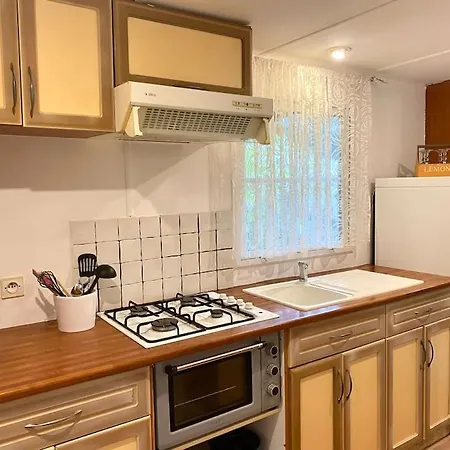 Mobilhome A La Campagne Casa de Férias *