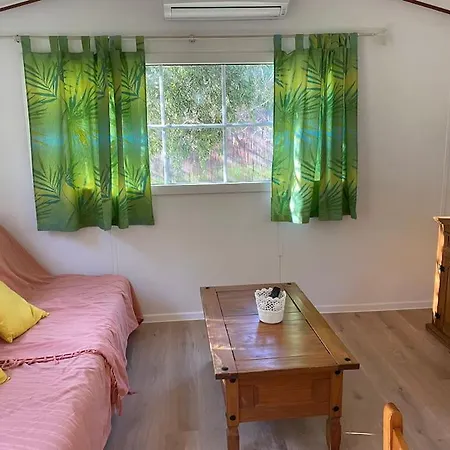 Mobilhome A La Campagne *